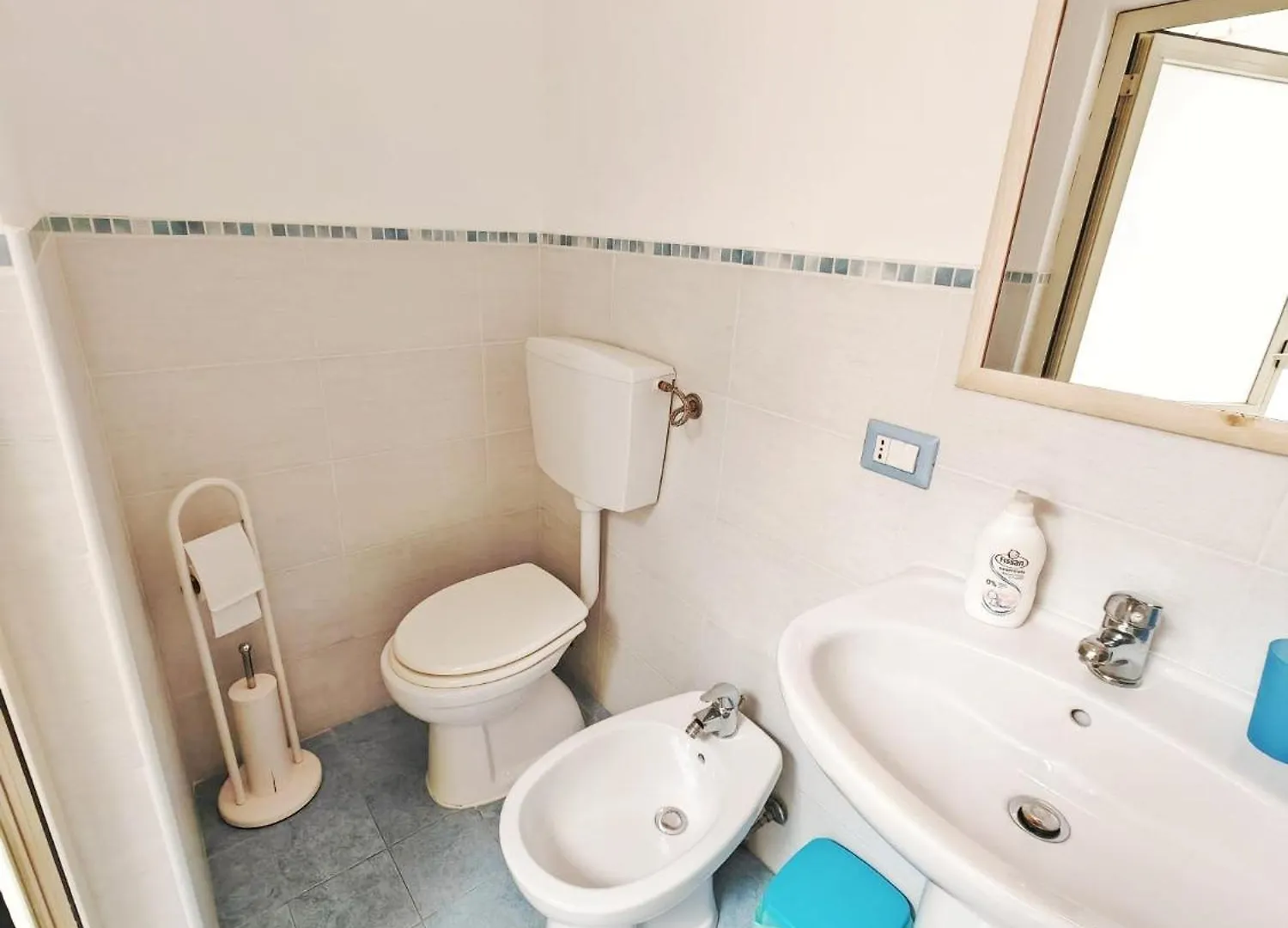 Daire Travelliving •Casa Margarita•, Beachfront Marina di Ragusa İtalya