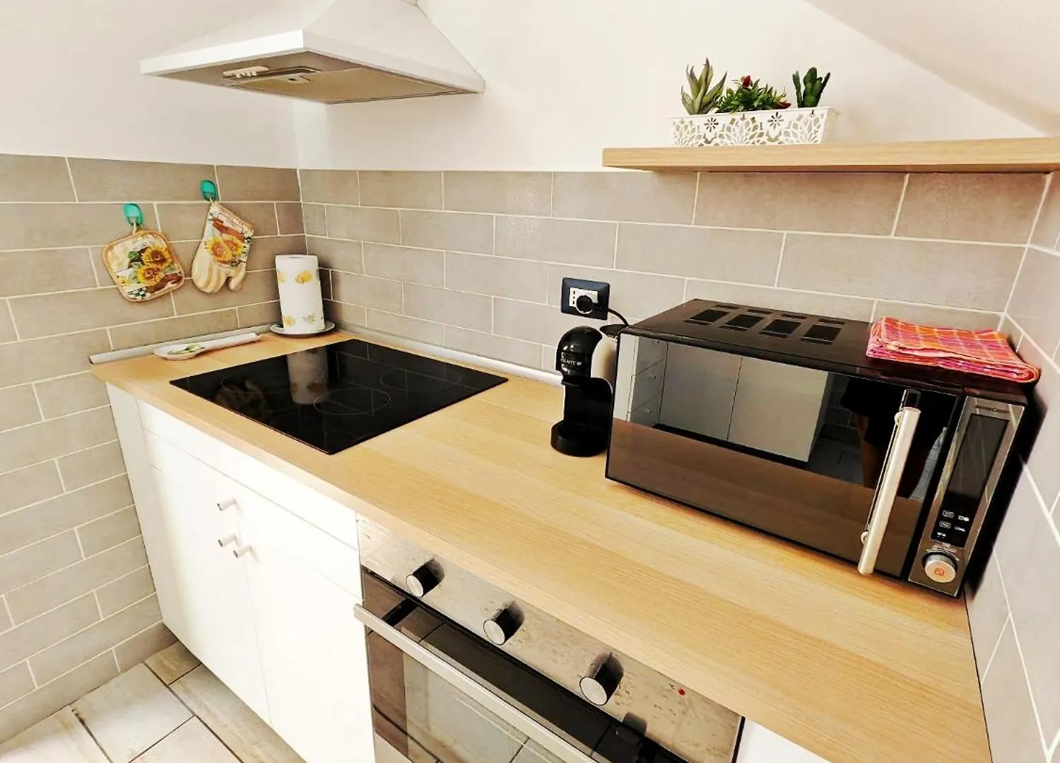 Travelliving •Casa Margarita•, Beachfront Marina di Ragusa İtalya